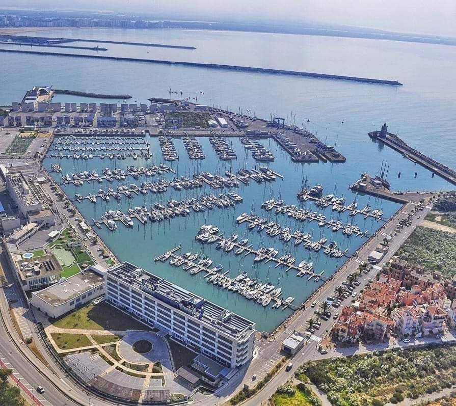 Апартаменти Loft El Pez Blanco Ель-Пуерто-де-Санта-Марія Екстер'єр фото